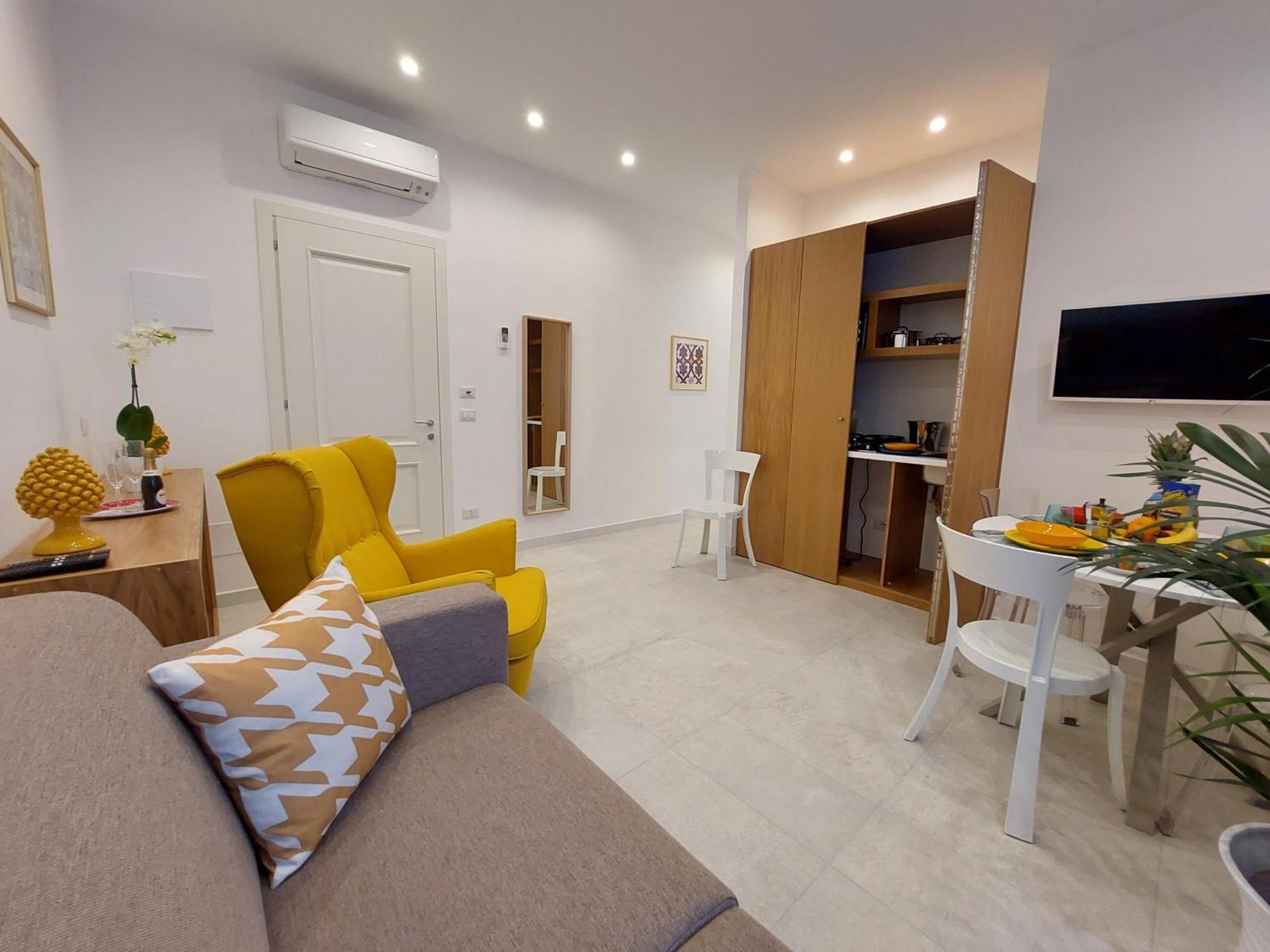 Mistral Luxury Suites ซอร์เรนโต ภายนอก รูปภาพ